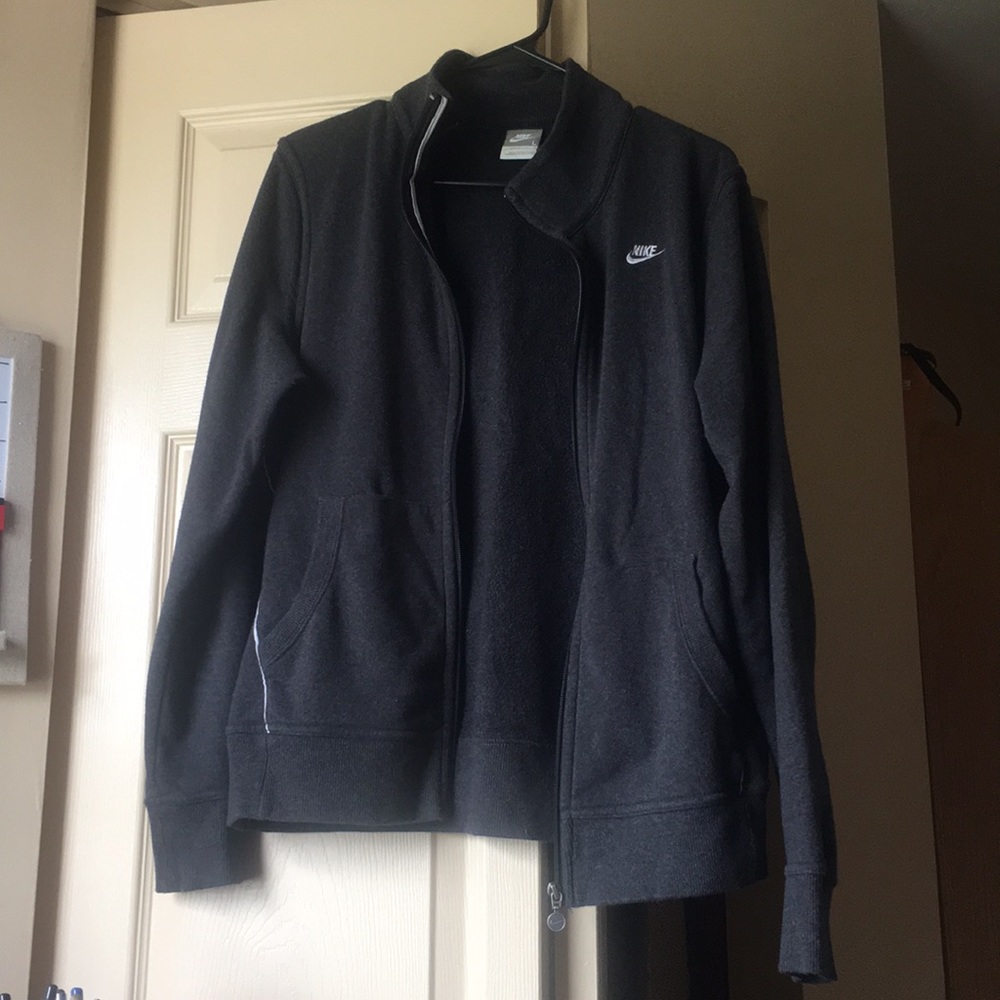 grey nike jacket